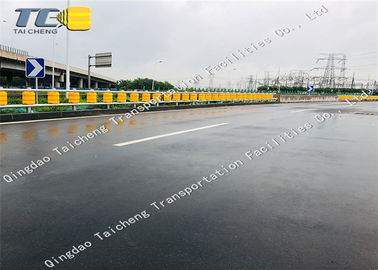 Good price Γαλβανισμένη επιφάνεια επένδυσης φλογών οδικών εμποδίων ασφάλειας κυλίνδρων εθνικών οδών Rustproof σε απευθείας σύνδεση