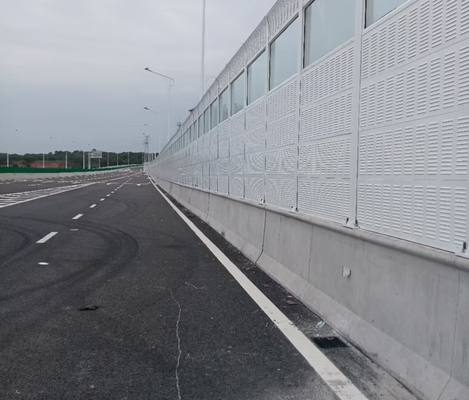 Good price Louver μαλλιού γυαλιού εμποδίων θορύβου εθνικών οδών επιτροπής πιάτων αργιλίου γεμισμένος πίνακας τύπος σε απευθείας σύνδεση