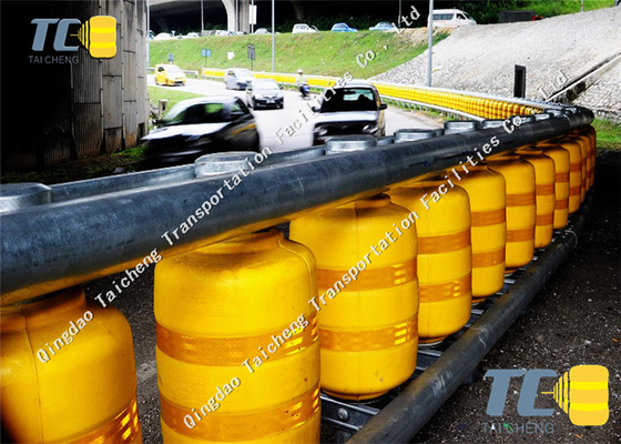 Good price Γαλβανισμός καυτής εμβύθισης εμποδίων Q235 προστατευτικών κιγκλιδωμάτων οδικής ασφάλειας εθνικών οδών σε απευθείας σύνδεση